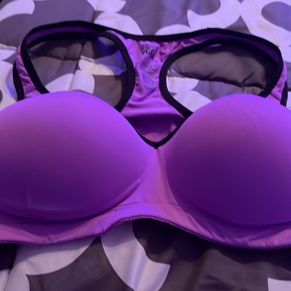 Pink yoga sports bra size m - Picture 1 of 3